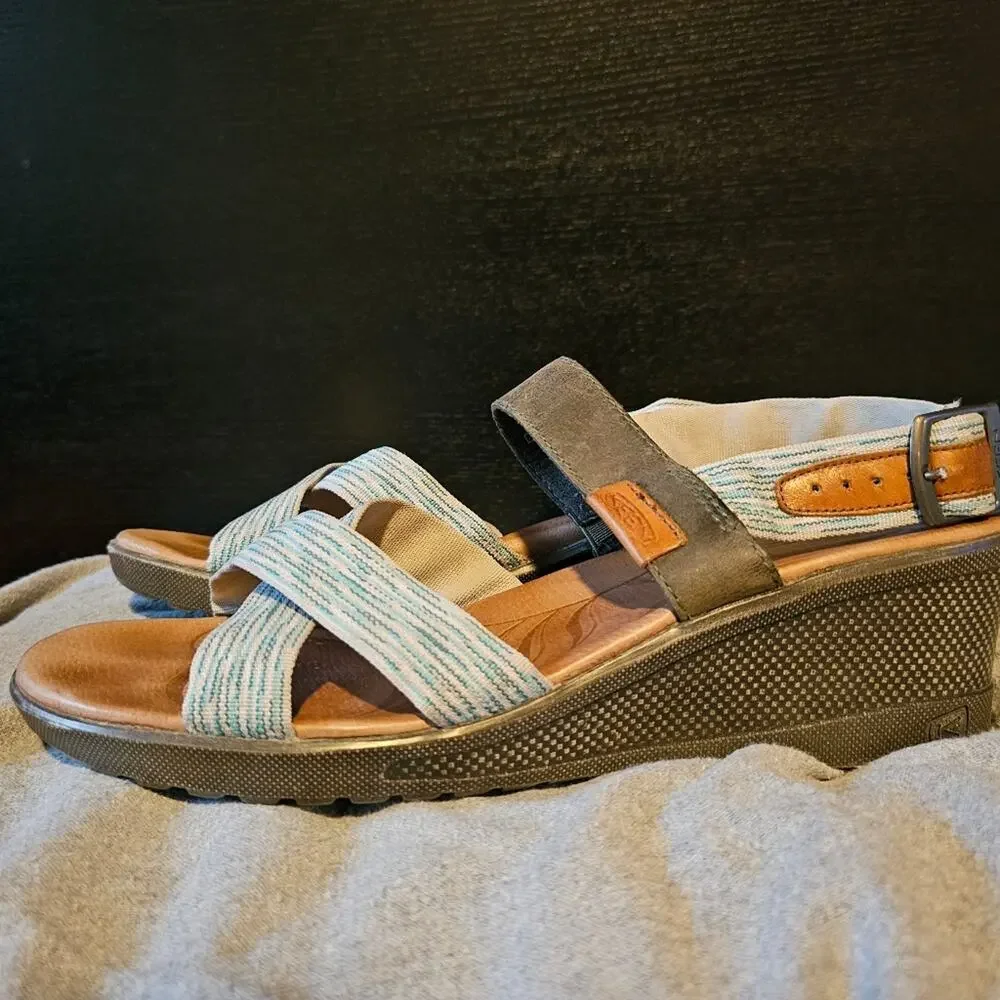 Keen‎ womans Vapor skyline comfort wedge sandals size 10